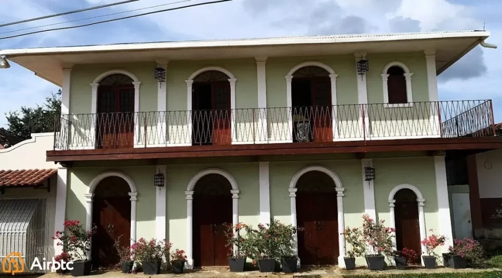 Bitcoin Panama rental 1