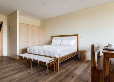 qqvcnfonfcfohwrnum5f