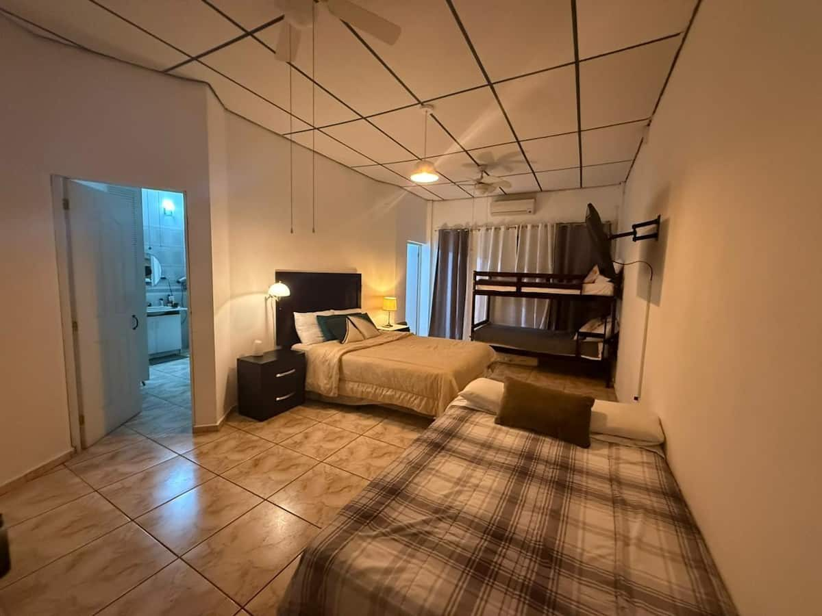 d457a934-23b8-4a0e-b670-56eda7face98