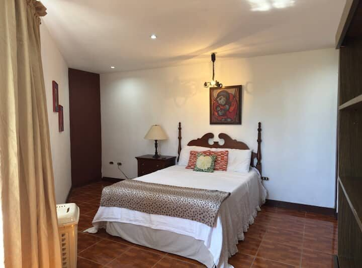 7f805aa1-01be-414a-8f65-b07e5a9f4d27