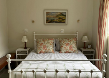 WhatsApp-Image-2025-10-05-at-08.14.48_8236f7bd-1-1